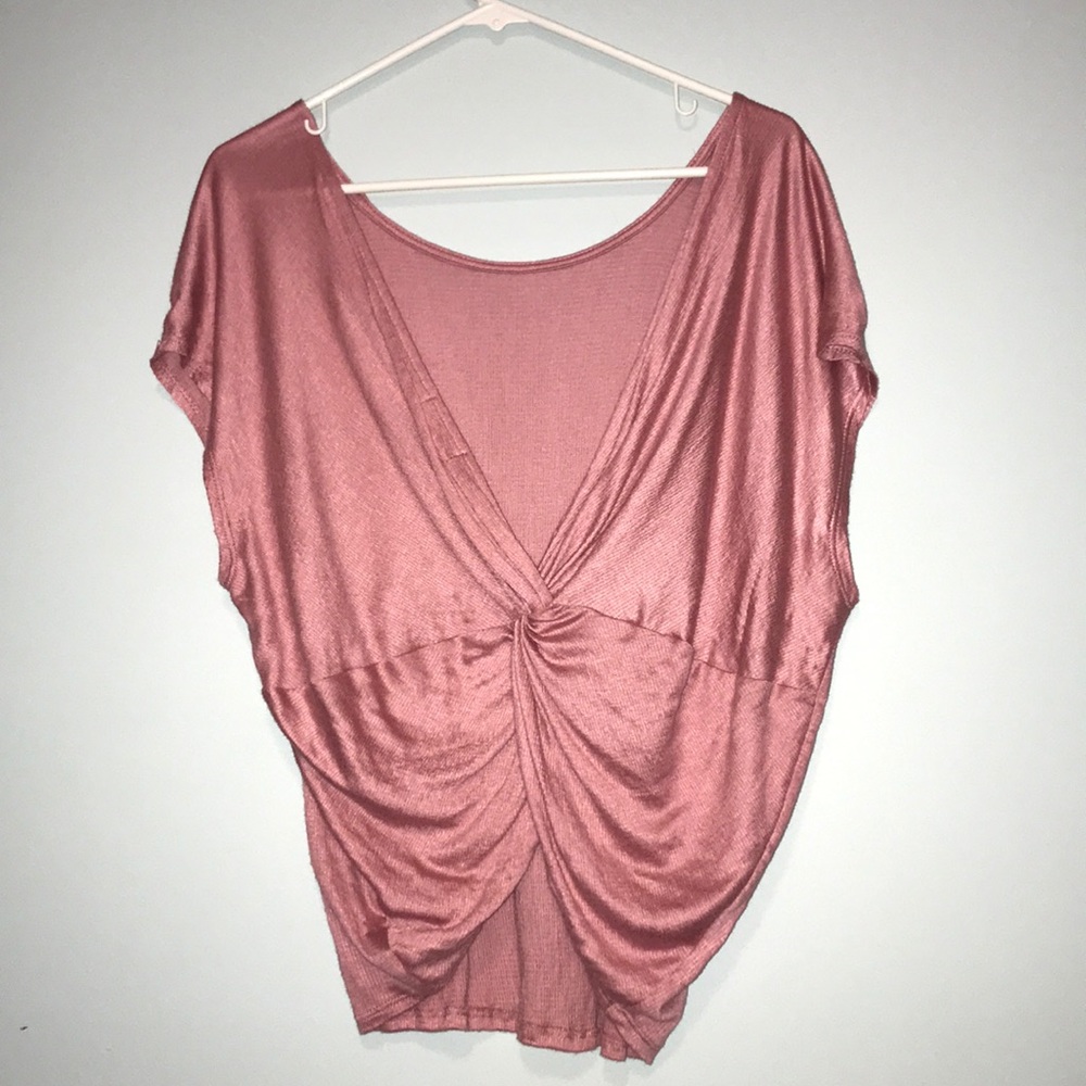 Beautiful open back T shirt